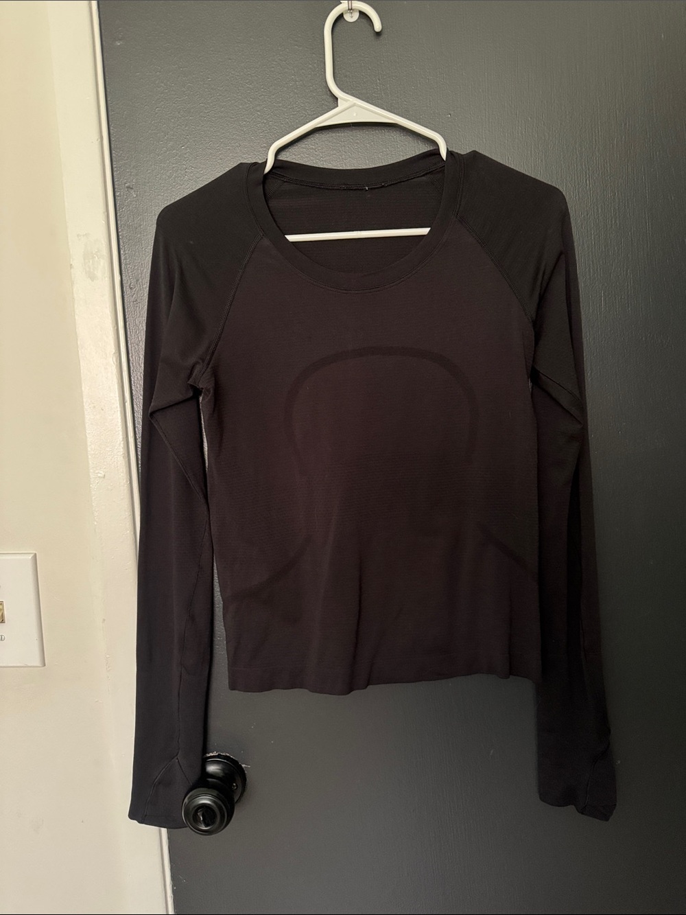 Lululemon Swiftly Tech Long Sleeve Shirt 2.0 Waist Length - Size 6